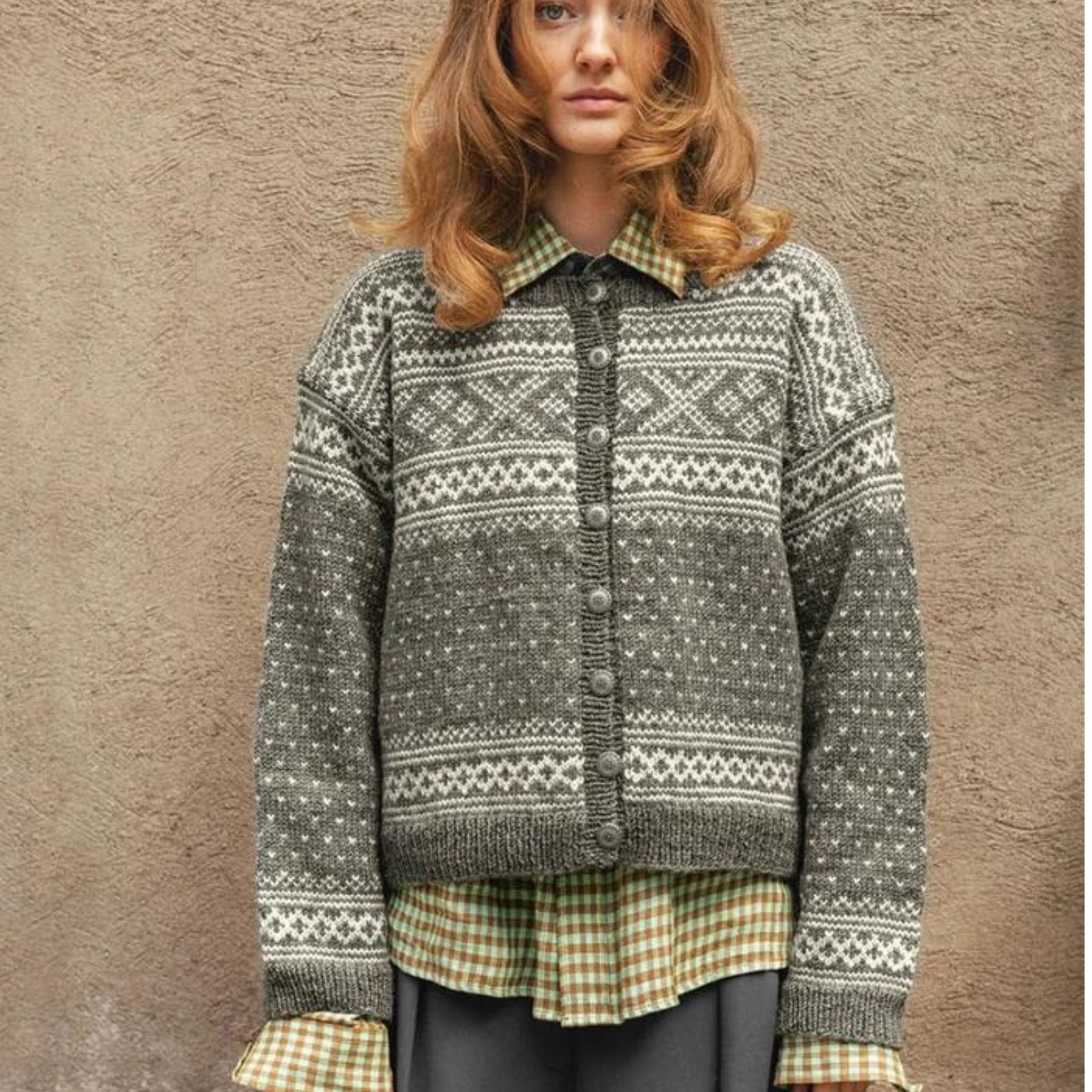 mother-knitter-setesdal-