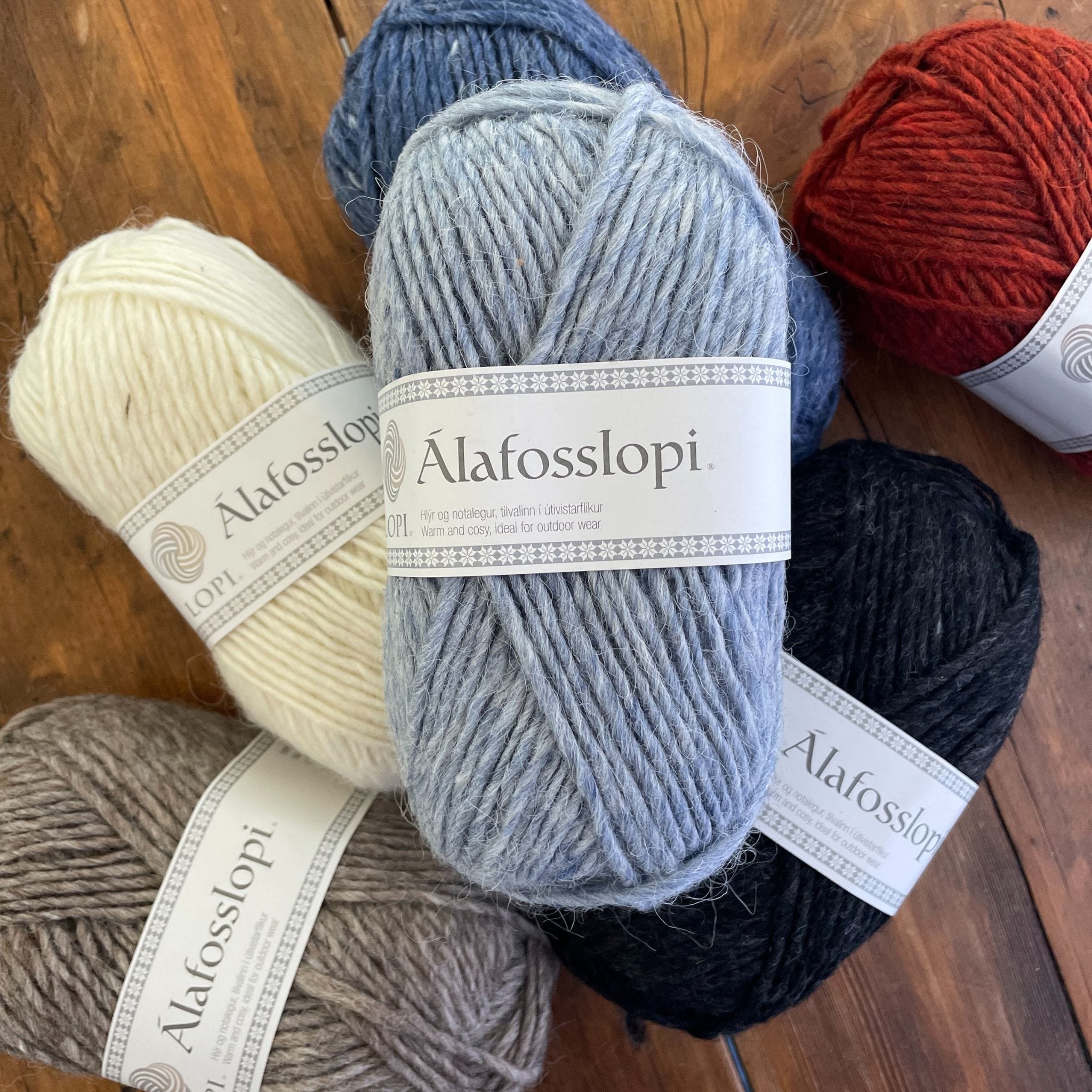 forsøg Claire tilstødende Álafosslopi Yarn – The Woolly Thistle