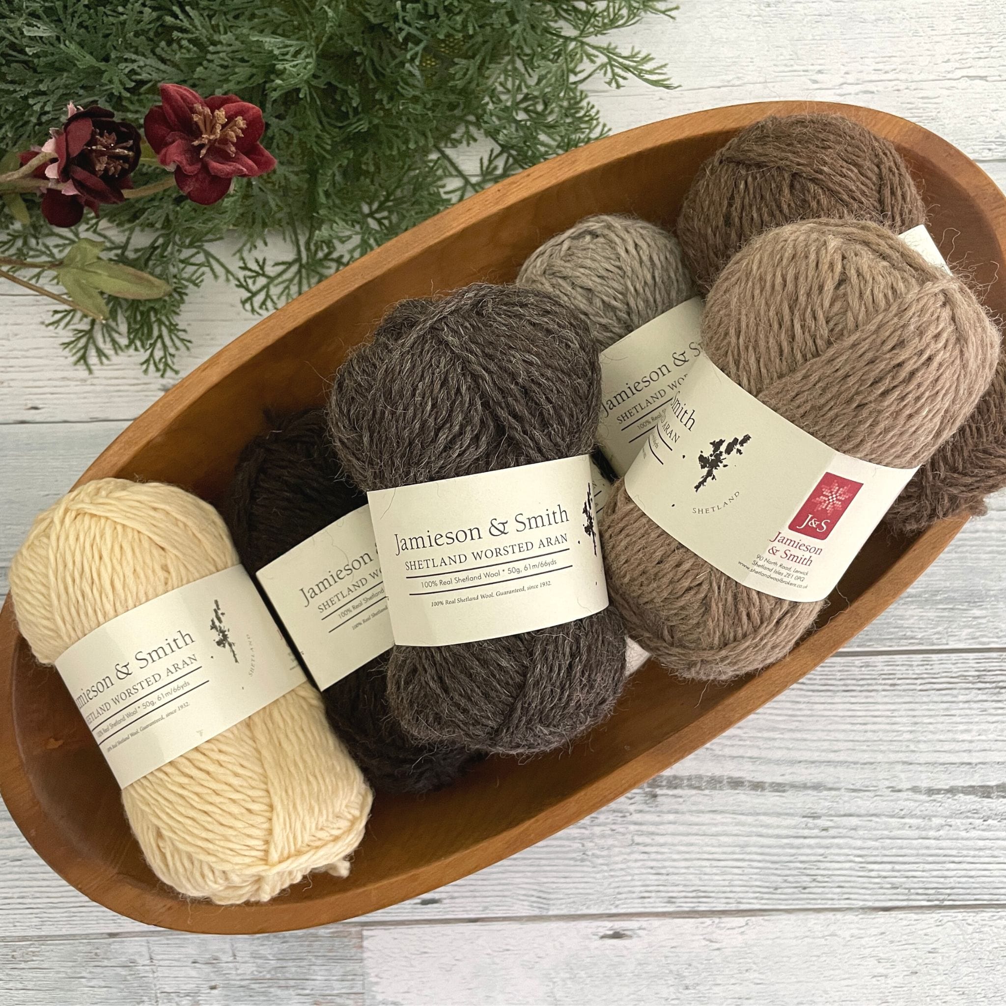 What's the Difference between Worsted and Aran Yarn? - Sheep and