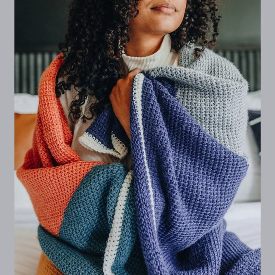 The Tunisian Crochet Handbook: A Beginner's Guide by Toni Lipsey