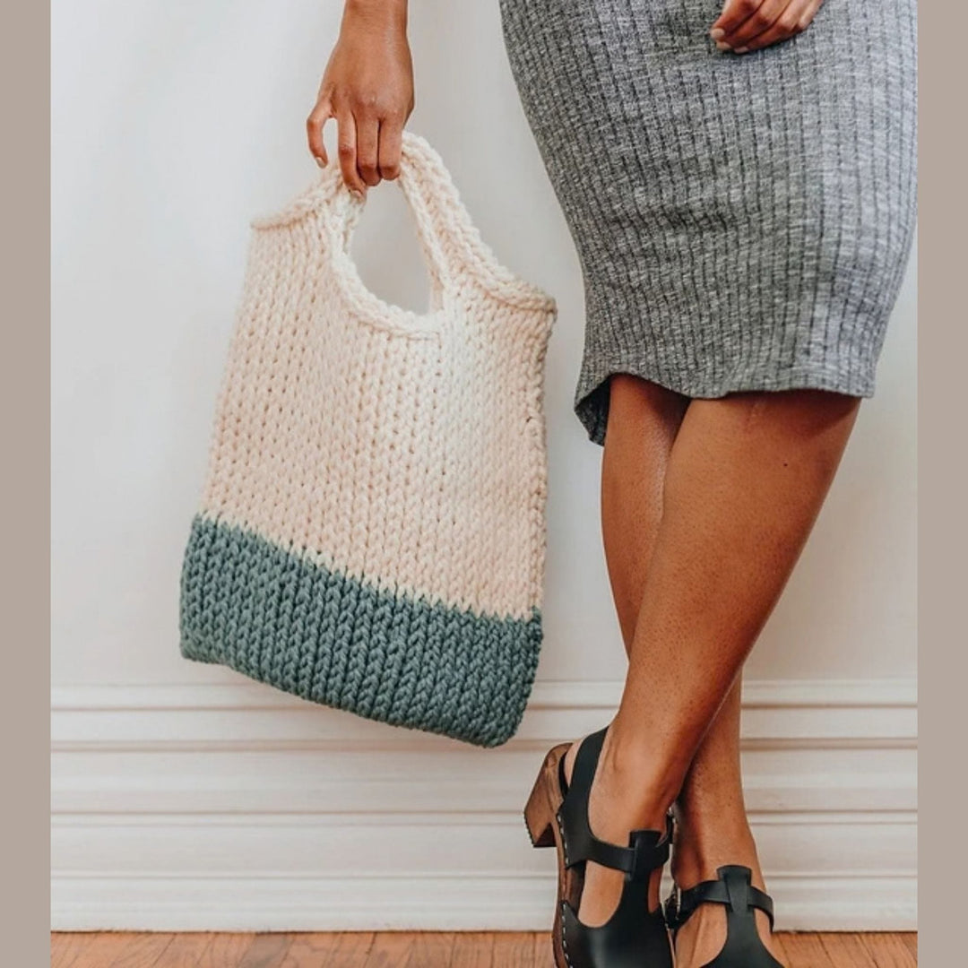 The Tunisian Crochet Handbook: A Beginner's Guide by Toni Lipsey