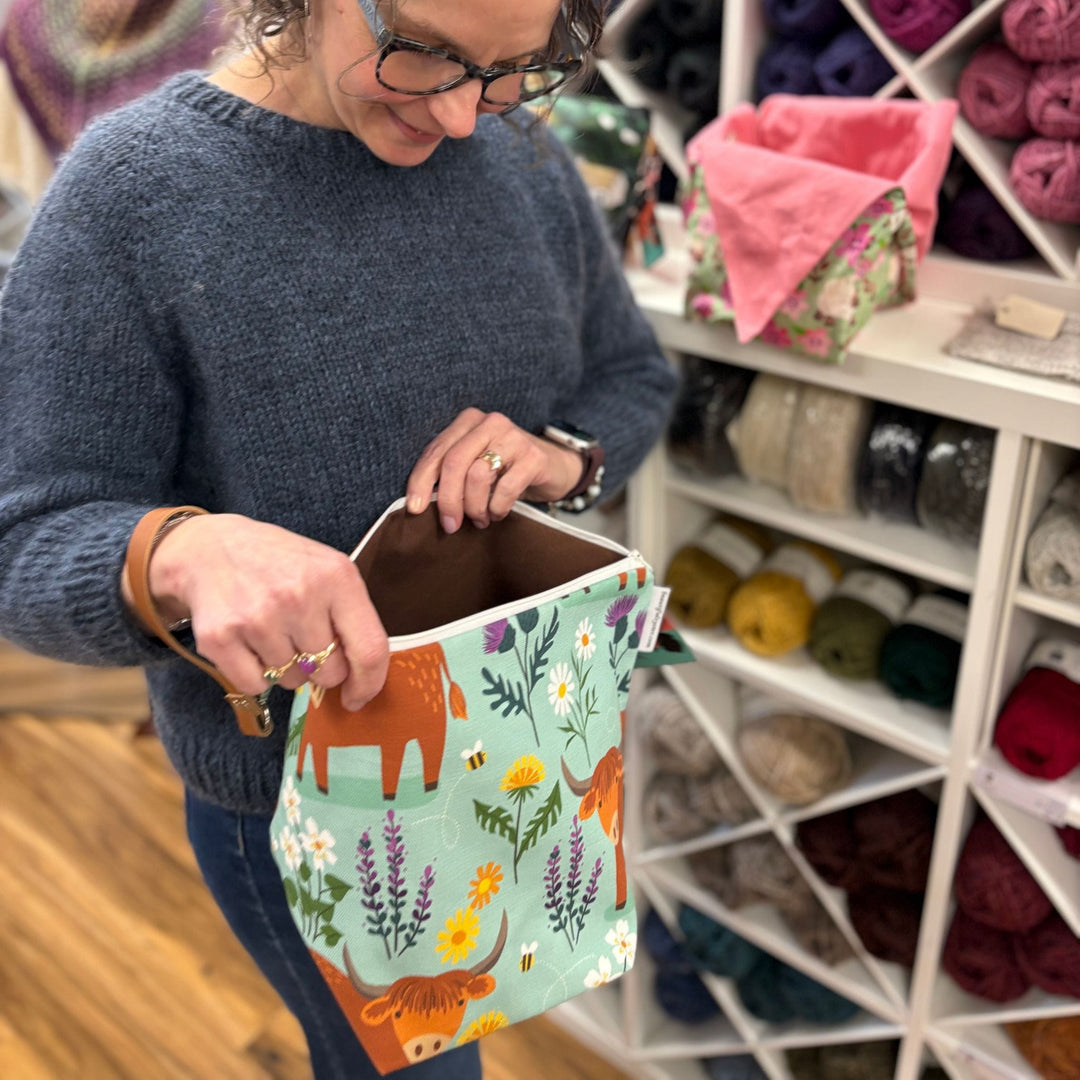 Jocelyn - Beautiful Syster Project Bag