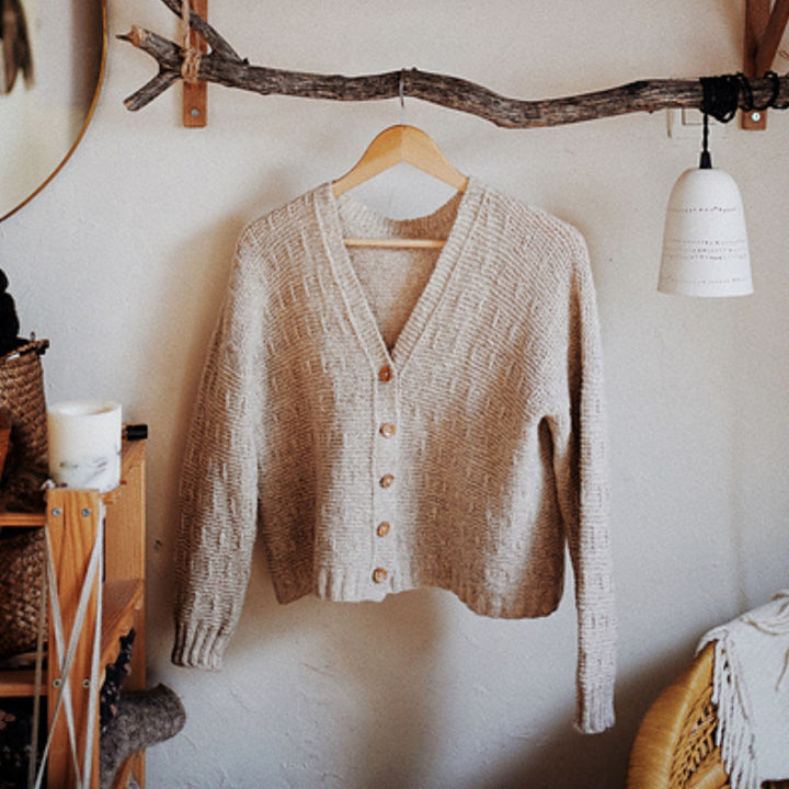 Linden Cardigan by Melody Hoffmann in Hillesvåg Sølje