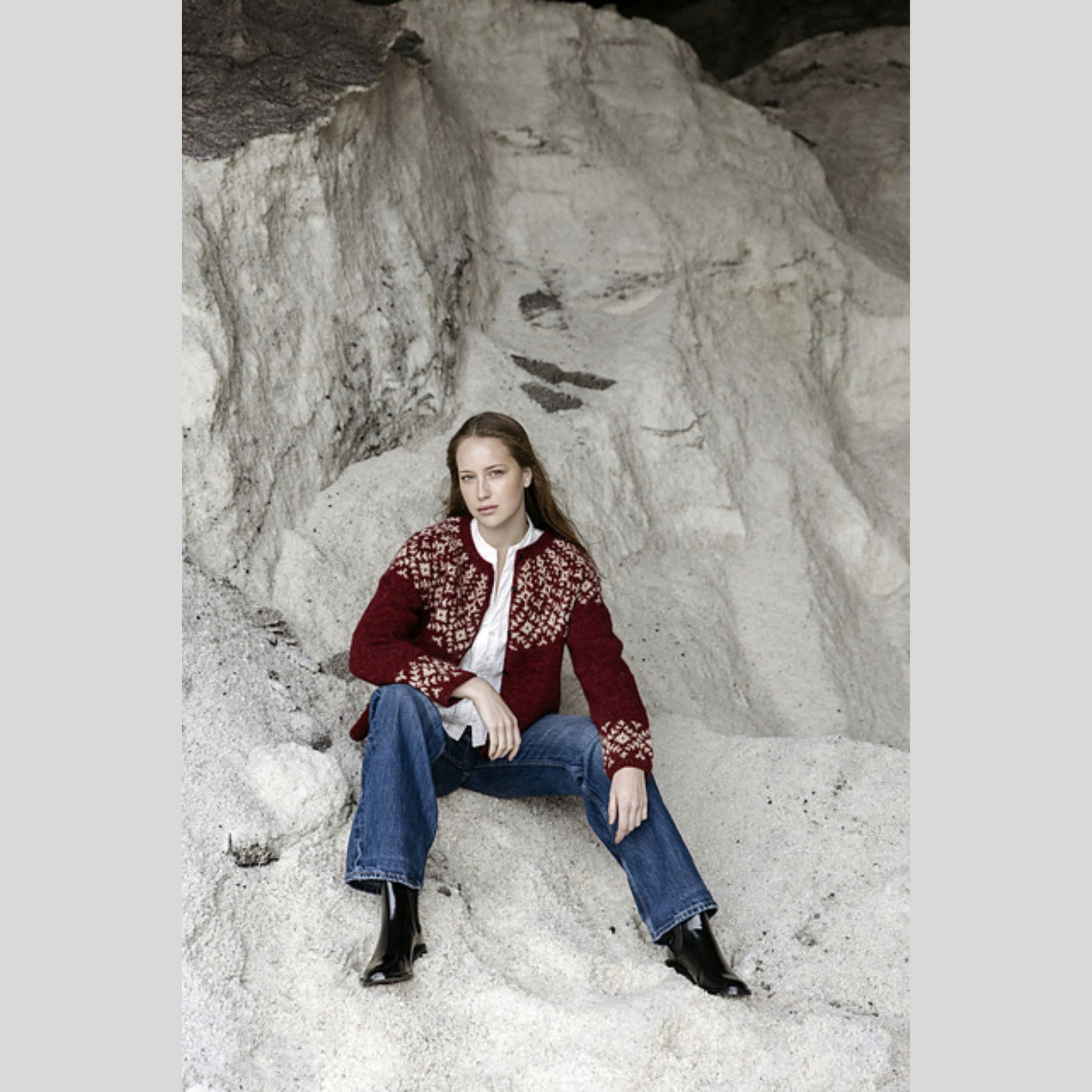 Lopi Book 44: Wintertime – The Woolly Thistle