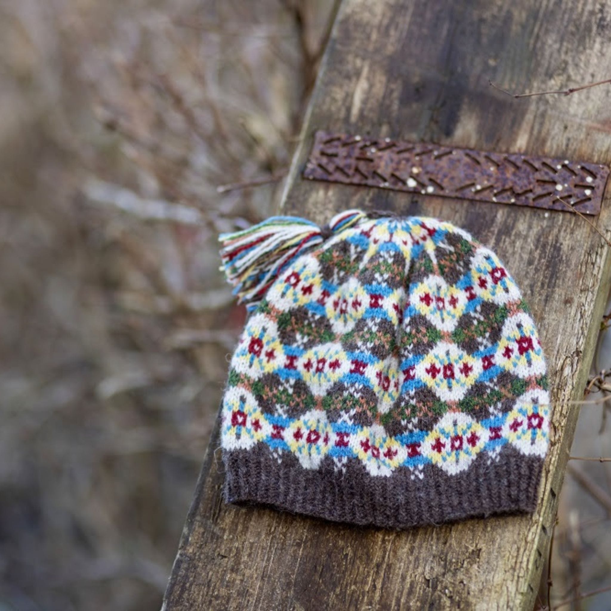 Aal Ower by Shetland Guild of Spinners, Knitters, Weavers and Dyers in ... Aal Ower by Shetland Guild of Spinners, Knitters, Weavers and Dyers in ...