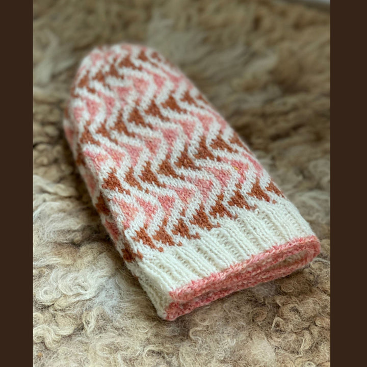 Bousta Beanie by Gudrun Johnston in Jamieson & Smith 2 ply