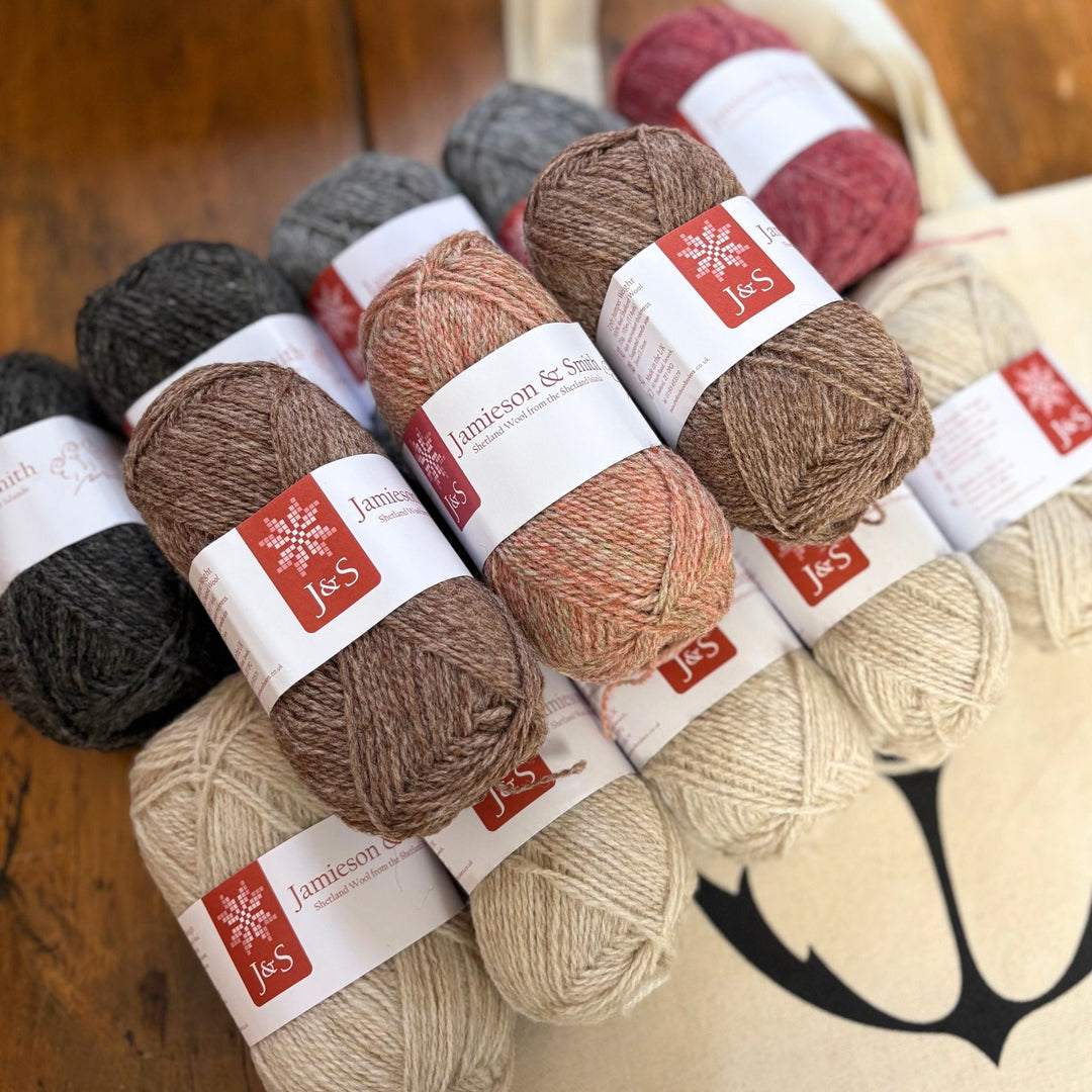 Lang Ayre by Gudrun Johnston in J&S 2ply