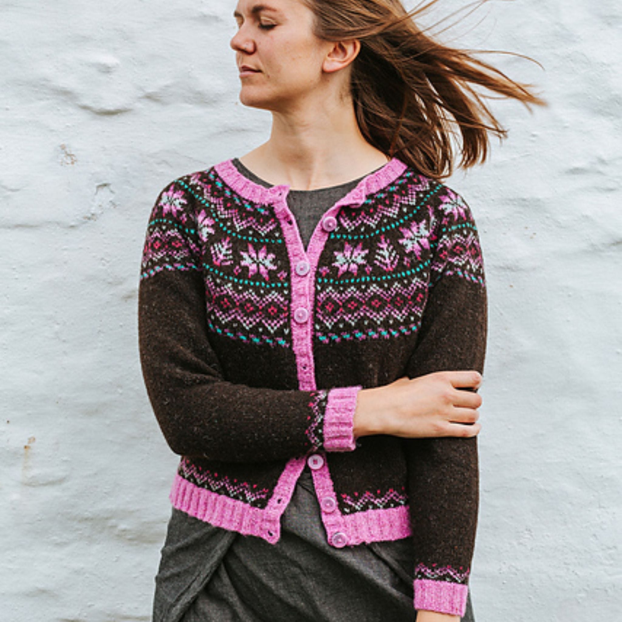 Strom Cardigan by Rachel Hunter in J&S 2ply Jumper – The Woolly