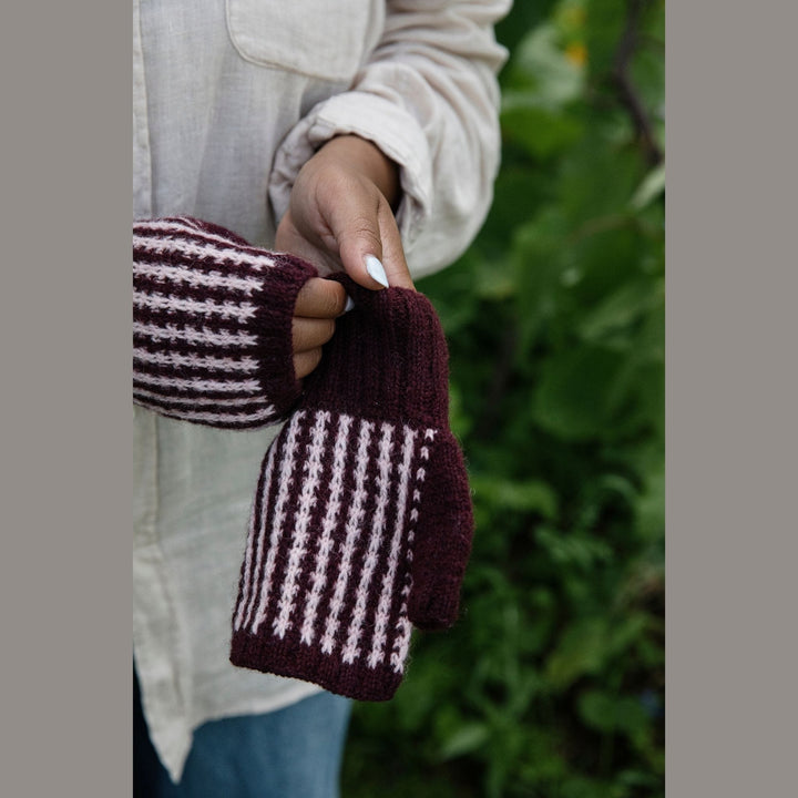 52 Weeks of One-Skein Knits by Laine