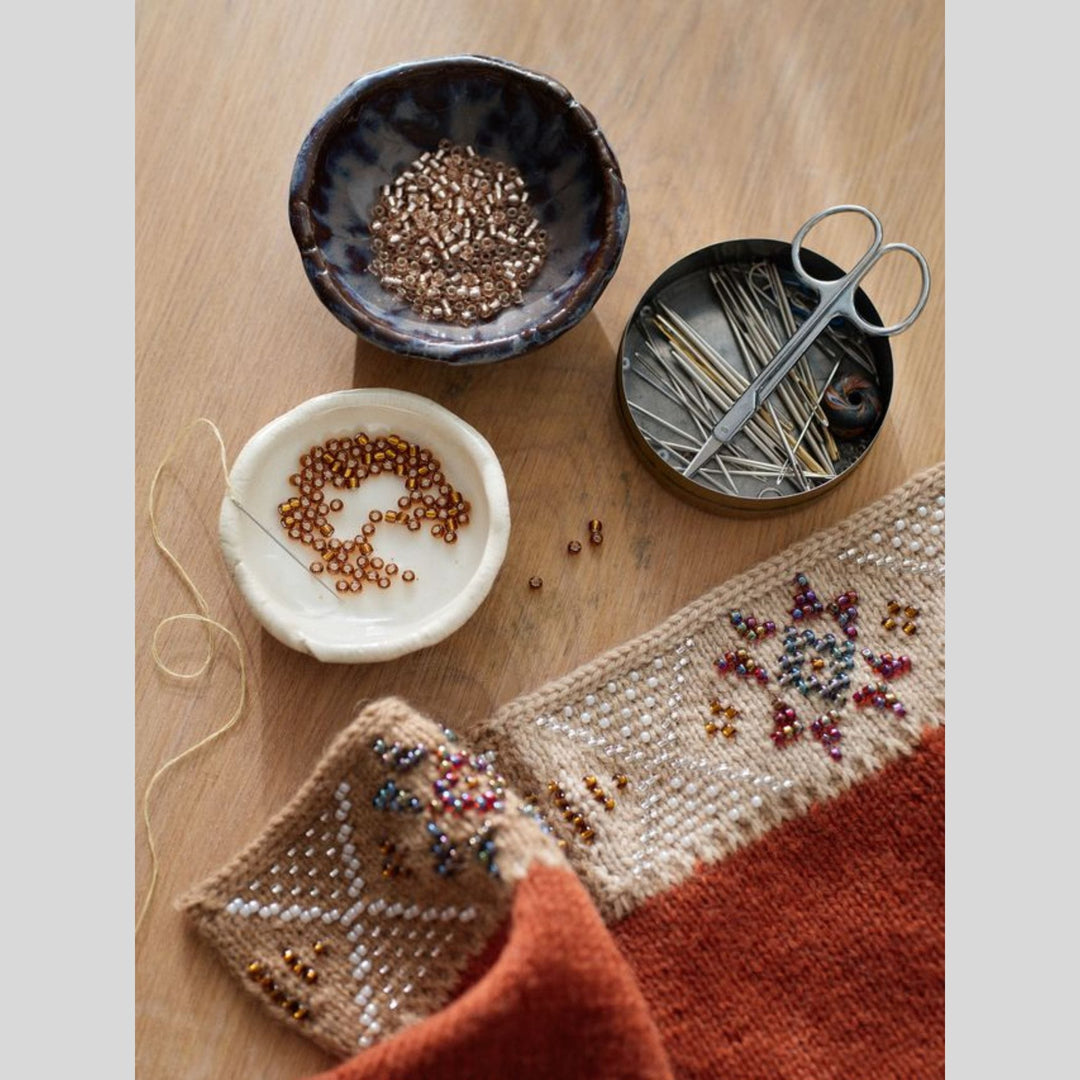 Beaded Colourwork: A Modern Approach to Knitting with Beads by Jeanette Sloan