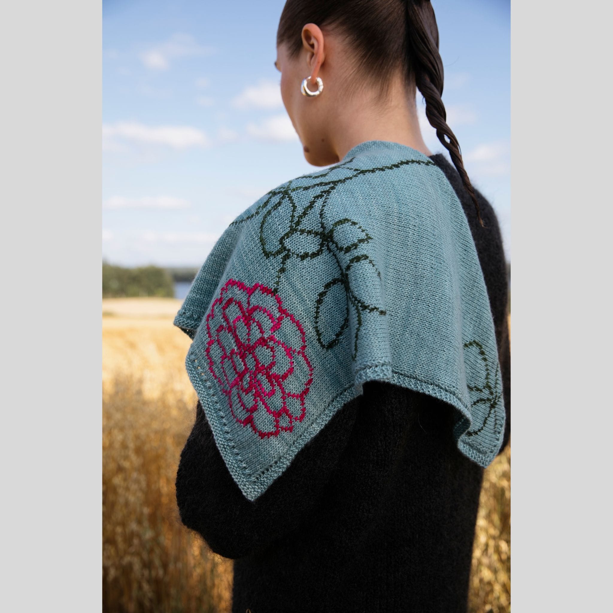 Cultivate: Knitting the Beauty of Nature by Dee Hardwicke & Jonna
