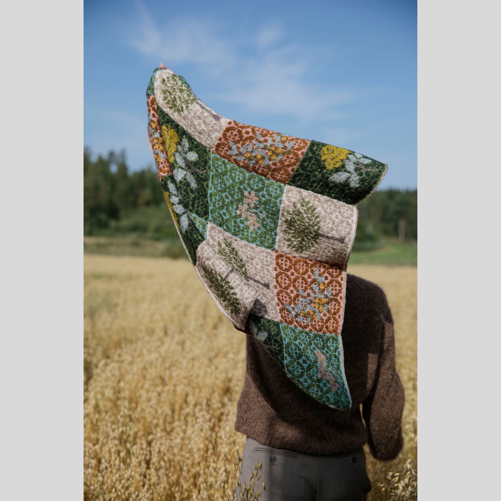 Cultivate: Knitting the Beauty of Nature by Dee Hardwicke & Jonna