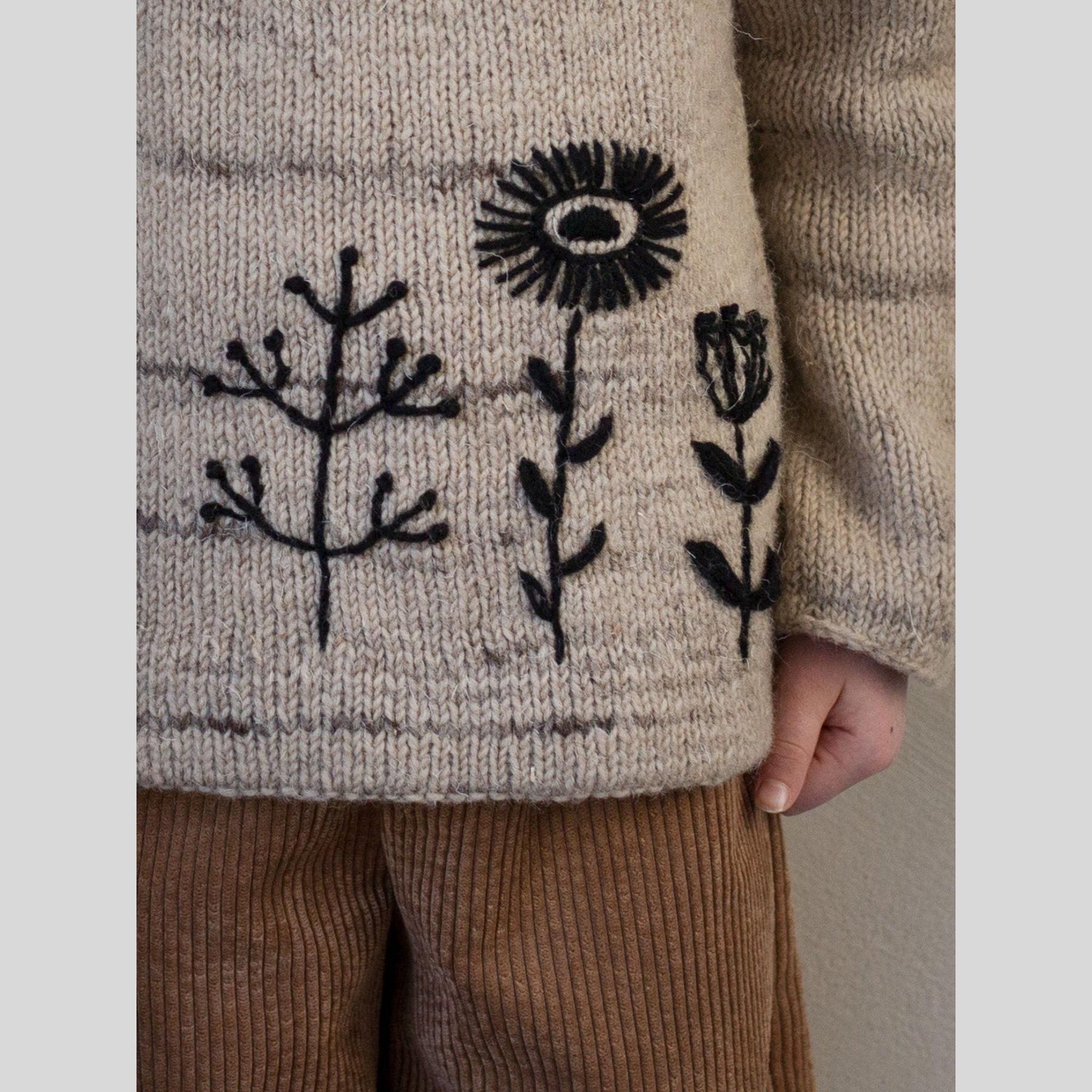Embroidery on Knits, Judit Gummlich