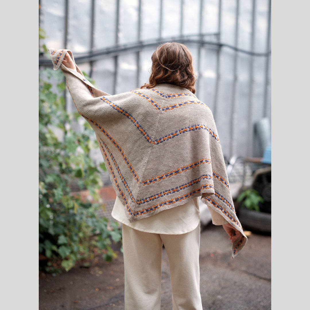 Kindred Knits: Patterns from my Estonian Family Archives by Aleks Byrd