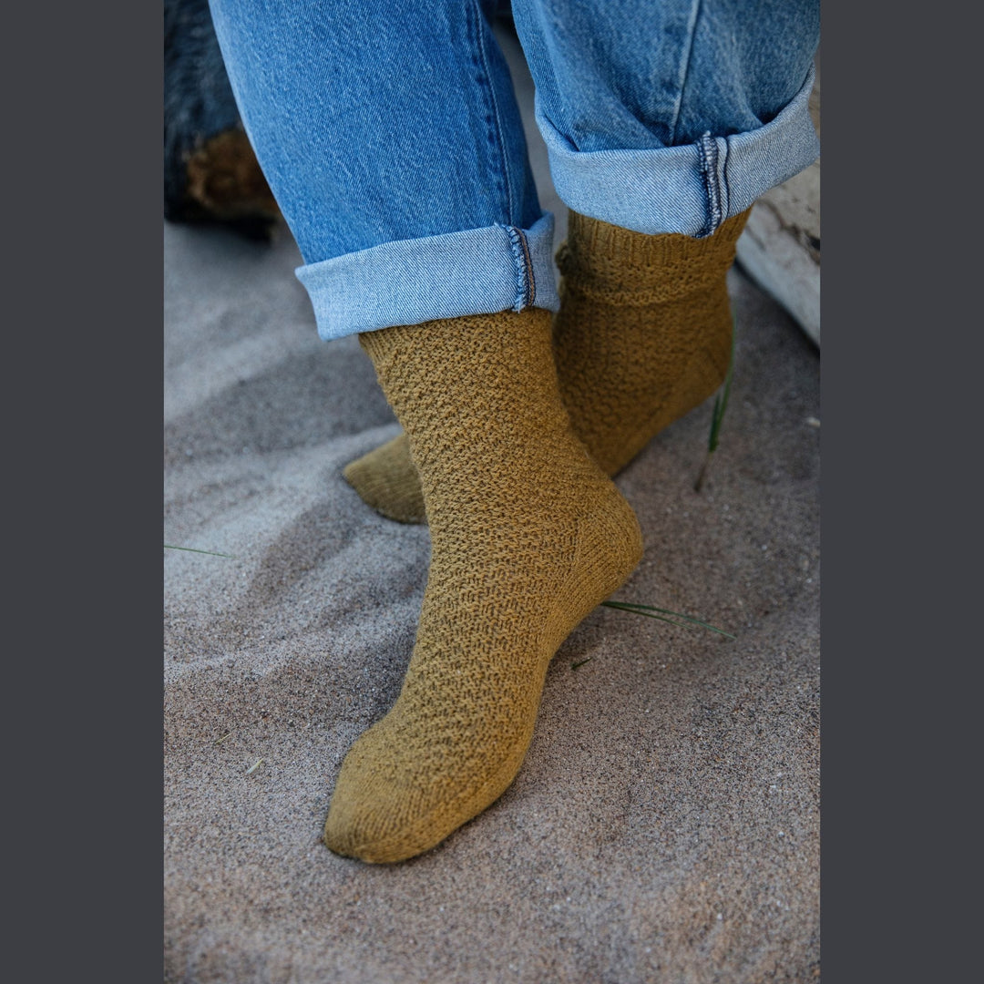 Shorelines: Knits from Scottish Coasts by Rebecca Clow
