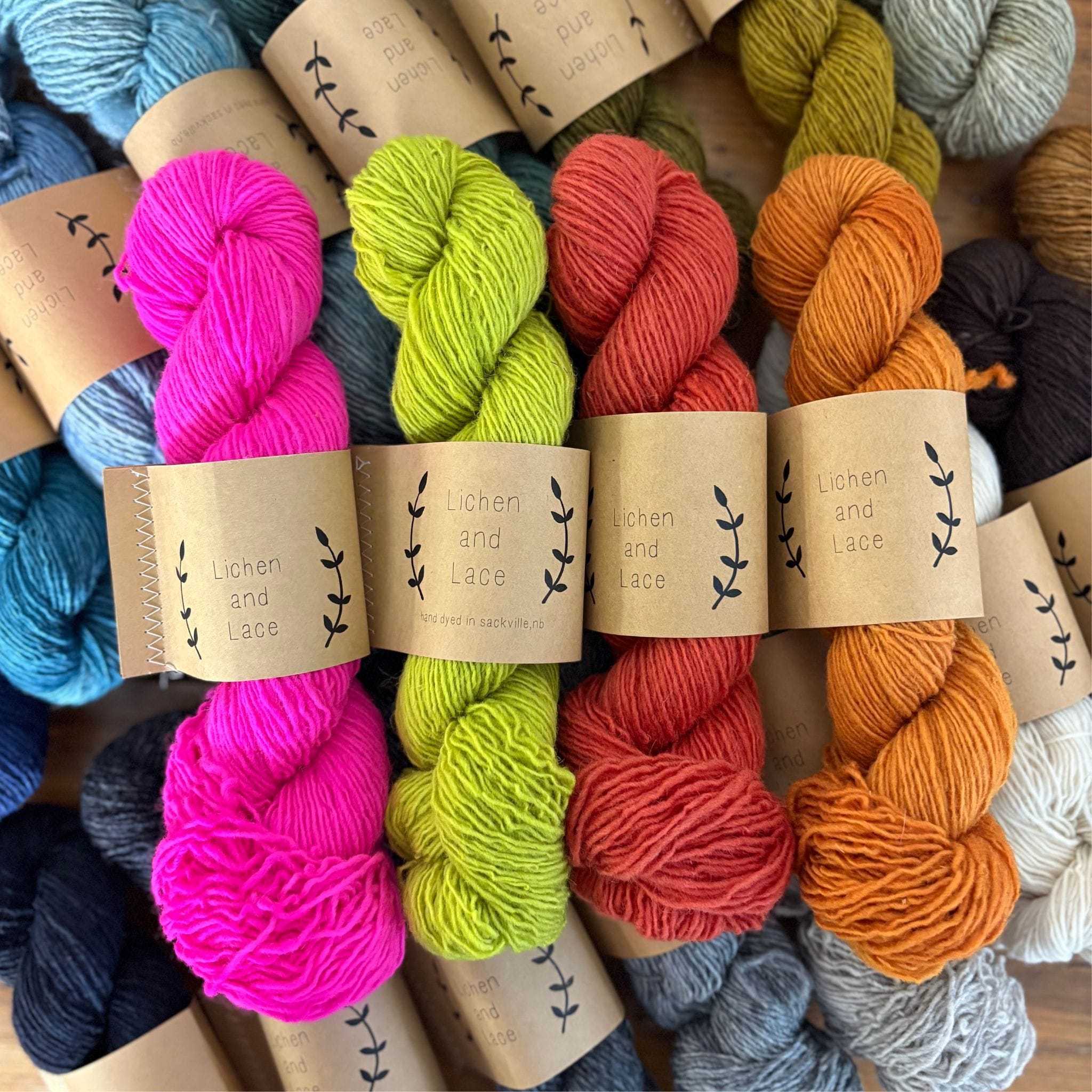 Lichen & Lace Rustic Heather Sport Canadian Yarn – The Woolly Thistle