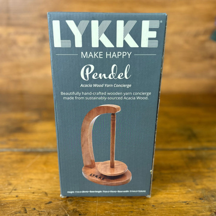 Lykke Pendel - Acacia Wood Yarn Concierge