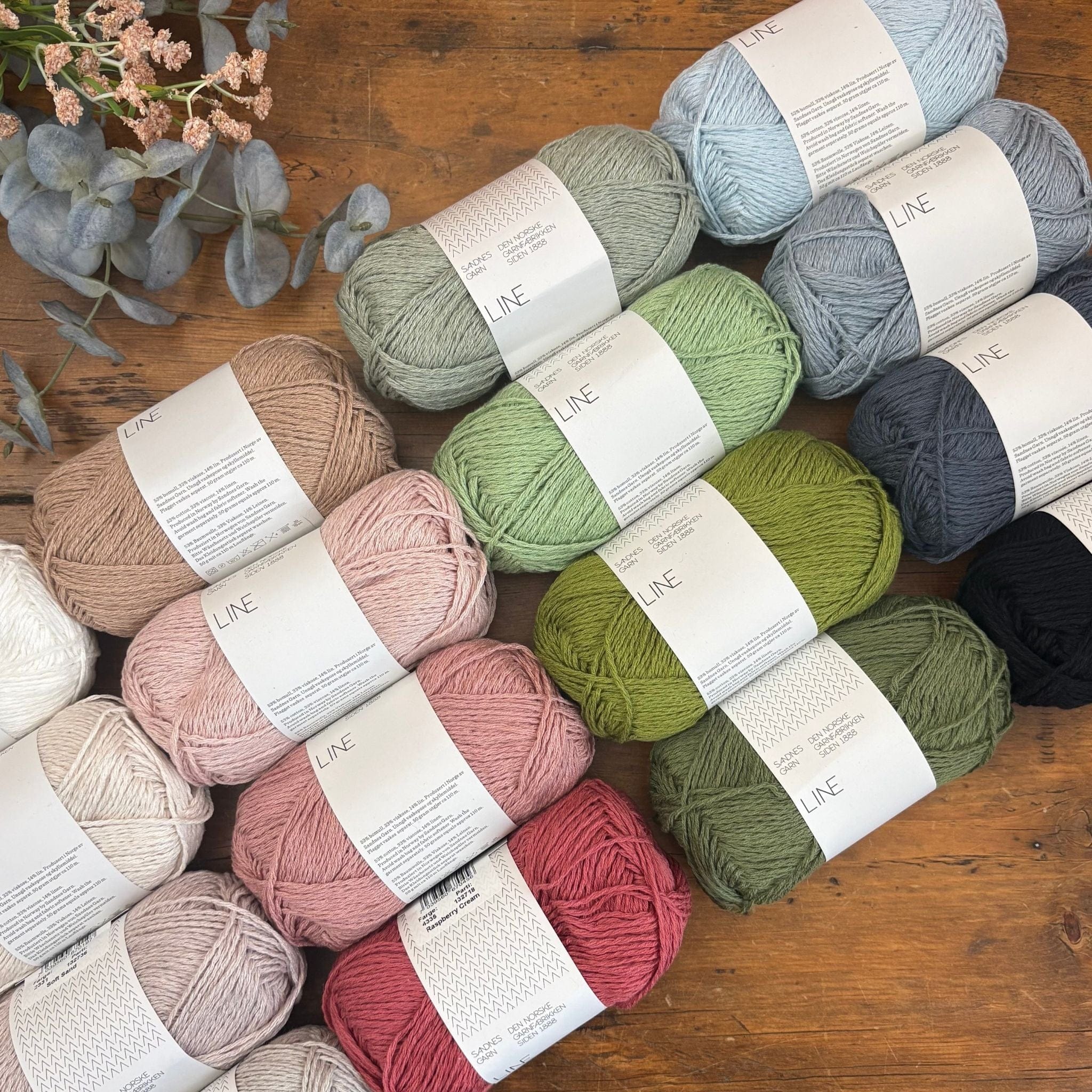 Line from Sandnes Garn – The Woolly Thistle