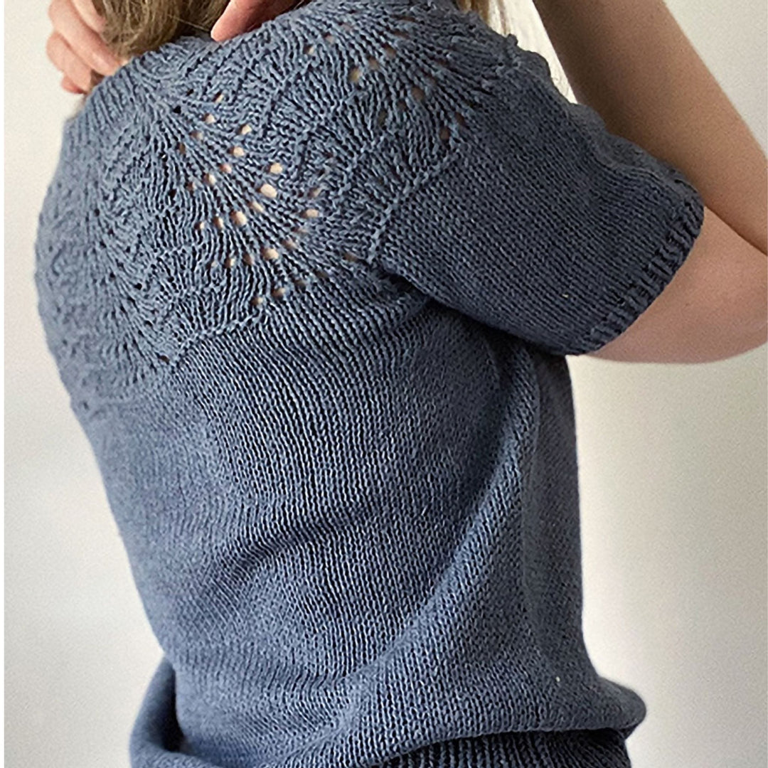 Peacock Tee by LE KNIT in Sandnes Garn Line