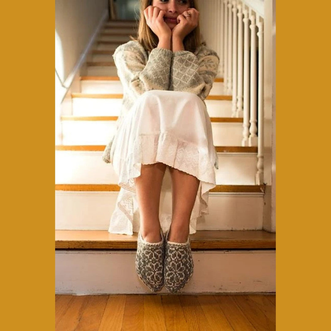 Ingeborg Slippers by Kristin Drysdale in Strikkegarn