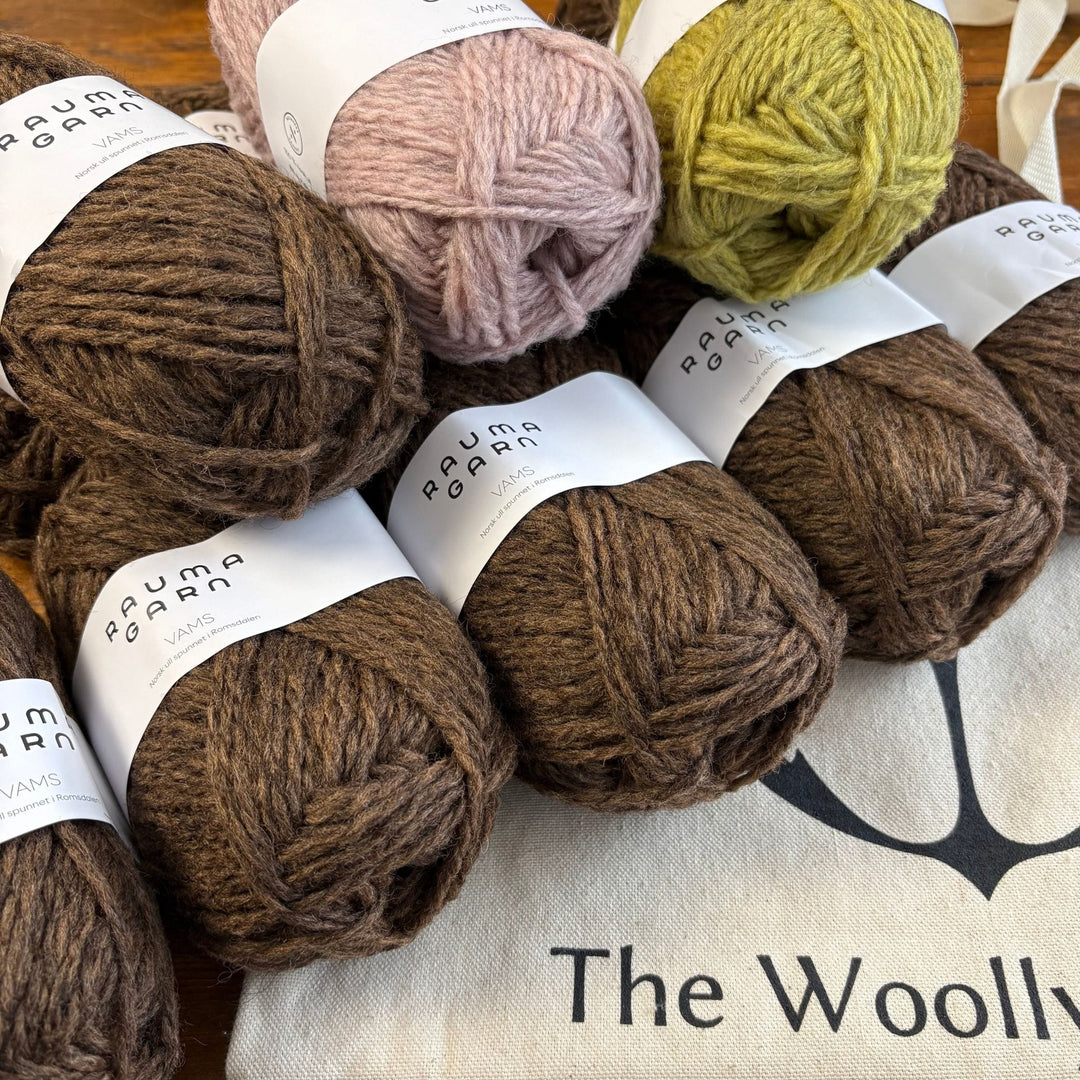 Yarrow by Melody Hoffman in Rauma Vams