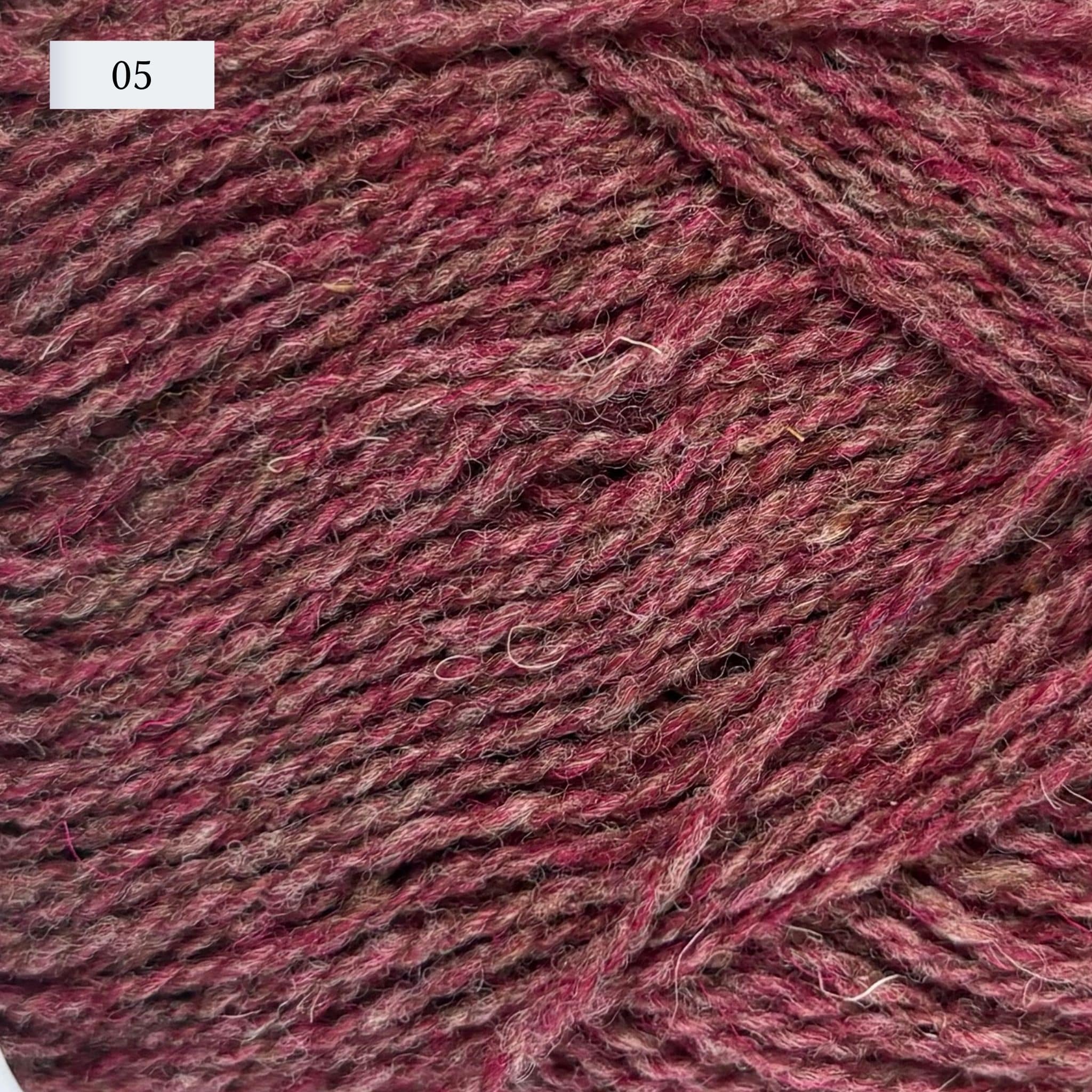 Retrosaria Pegulhal Fingering Weight Yarn