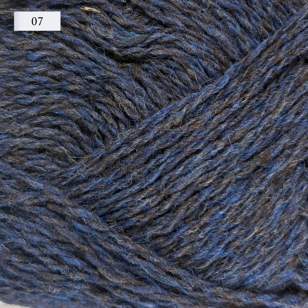 Retrosaria Pegulhal Fingering Weight Yarn