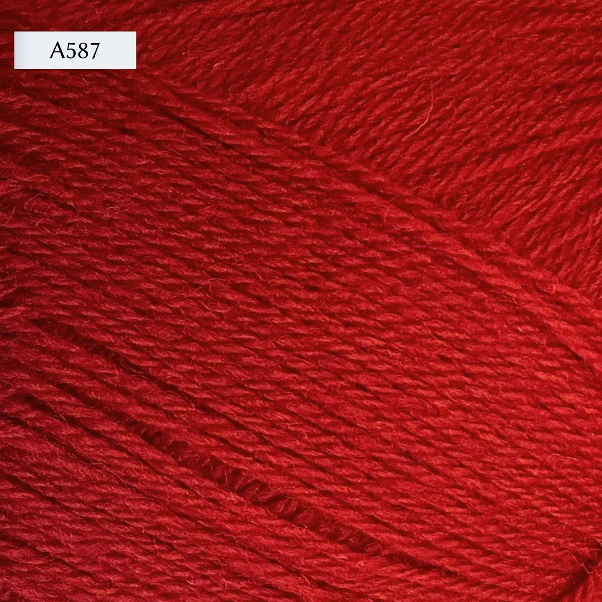 Retrosaria Mondim Fingering Weight Yarn