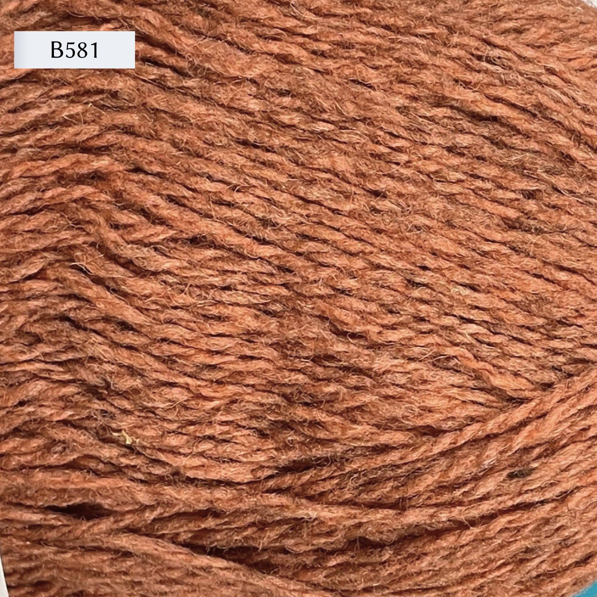 Pelica by Rosa Pomar in Brusca – The Woolly Thistle Pelica by Rosa Pomar in Brusca – The Woolly Thistle