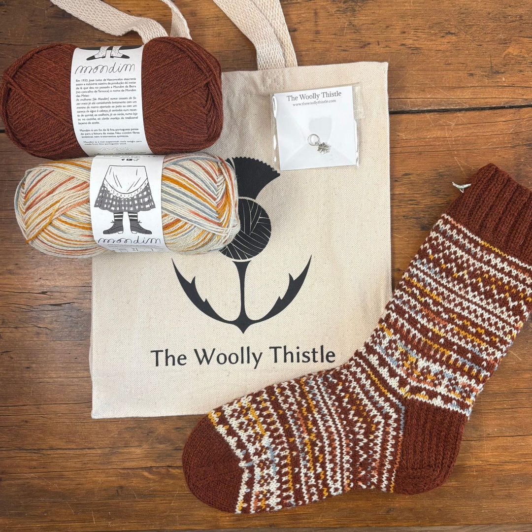 Nana's Favorite Socks by Mary O'Shea in Mondim