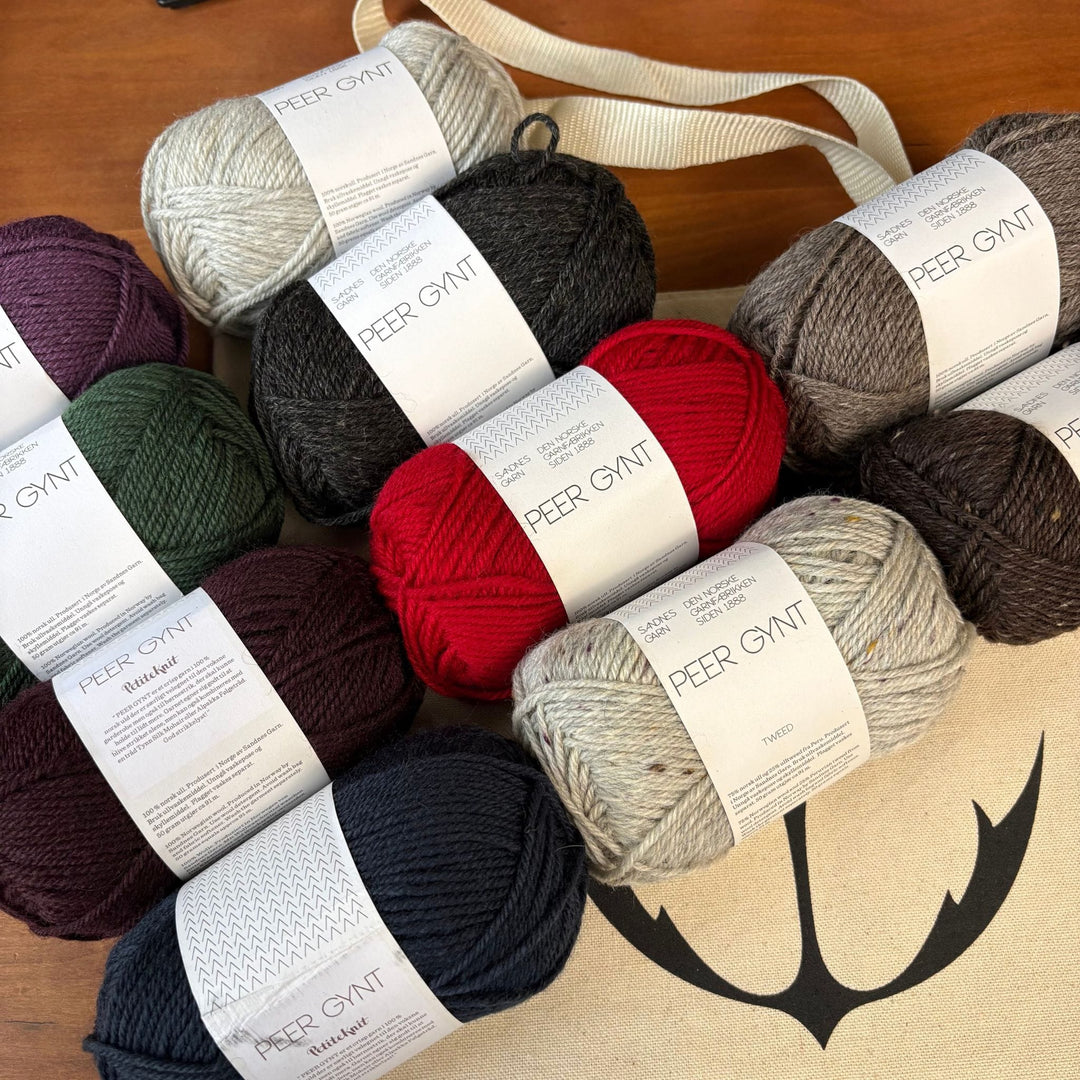 Maggie Vest by PetiteKnit in Sandnes Garn Peer Gynt