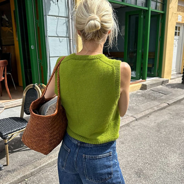 Maggie Vest by PetiteKnit in Sandnes Garn Peer Gynt