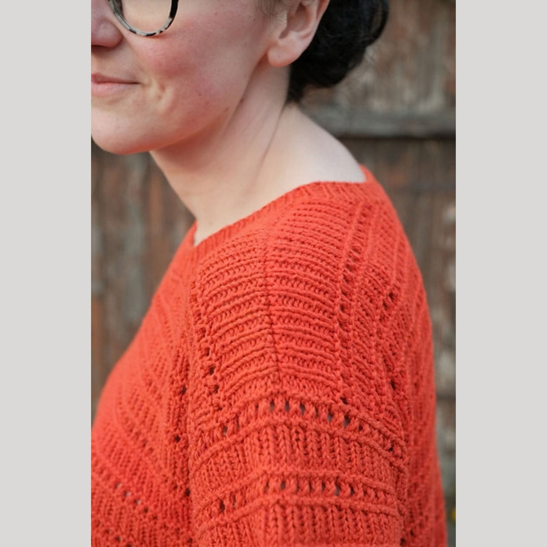 Nostie by Rebecca Clow in Line (Short Sleeve)