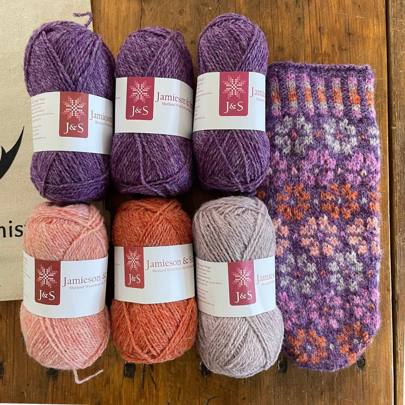 Flowers of Fortrose Hat & Mittens Kit - J&S 2ply