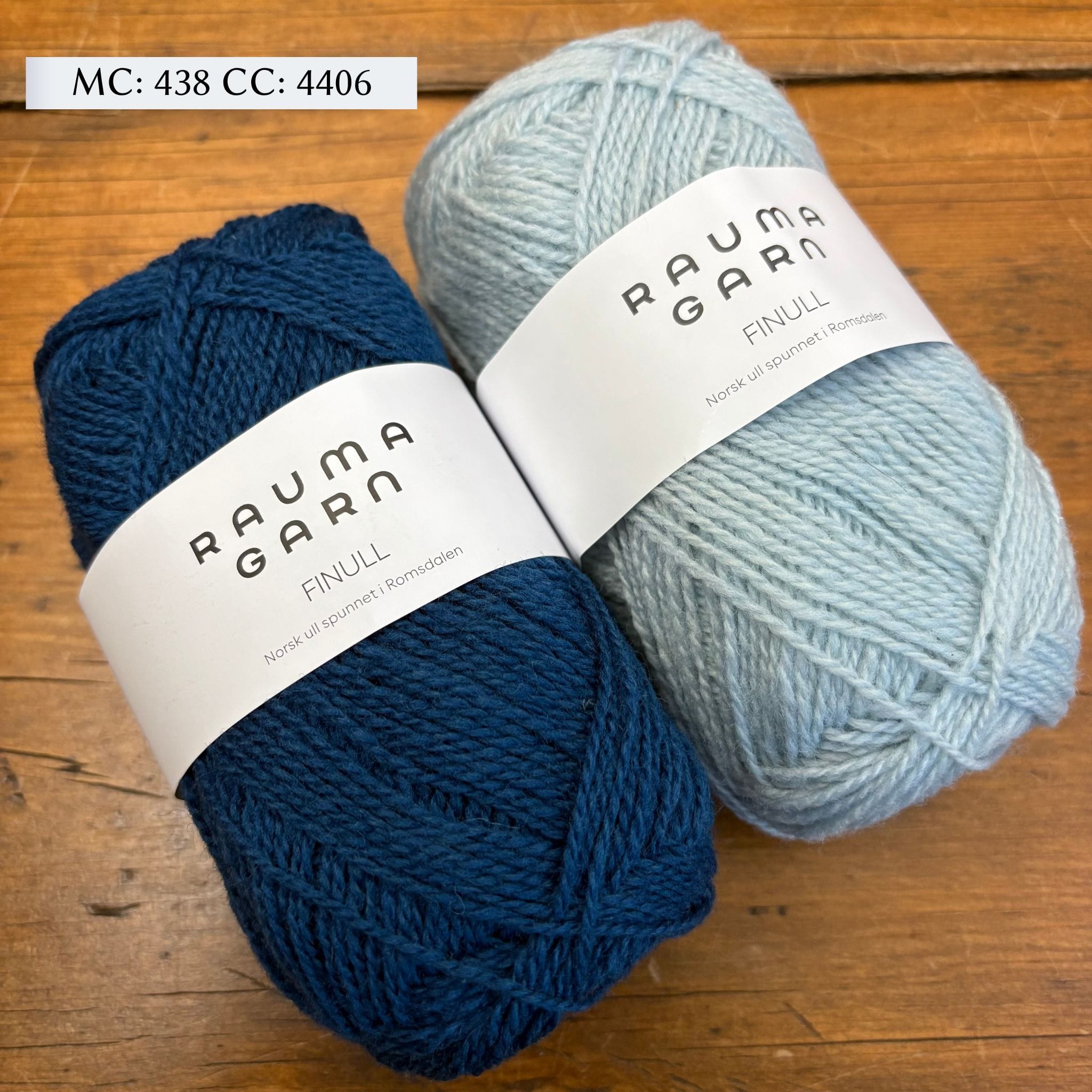 2-Color Tapestry Cowl Kit by Corinne Tomlinson in Rauma Finullgarn