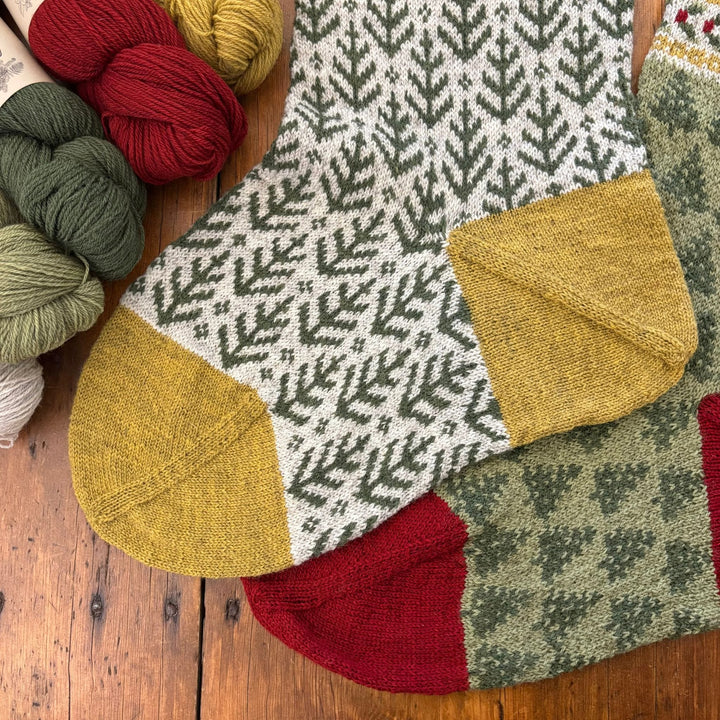 O Christmas Tree Stockings by Susan Mills in Rambler