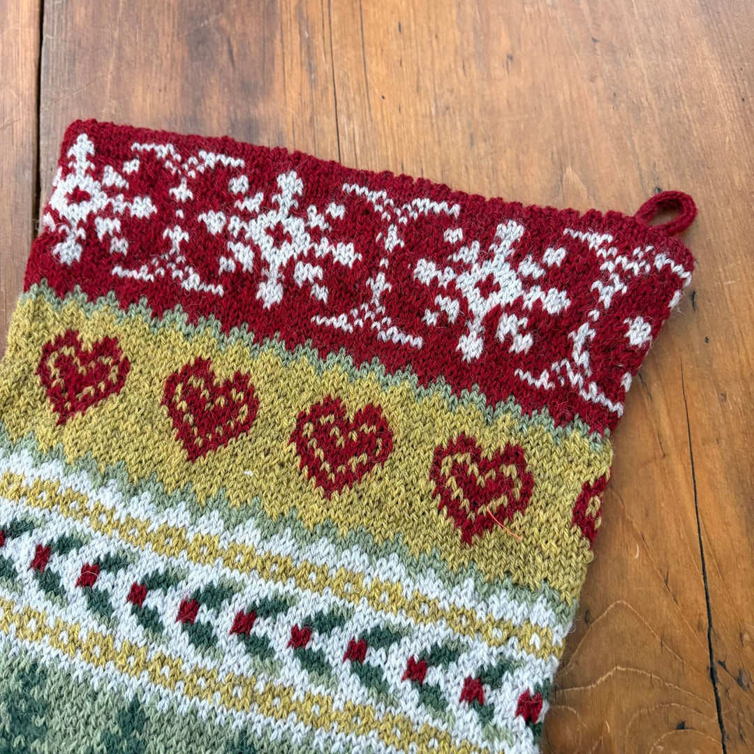 O Christmas Tree Stockings by Susan Mills in Rambler