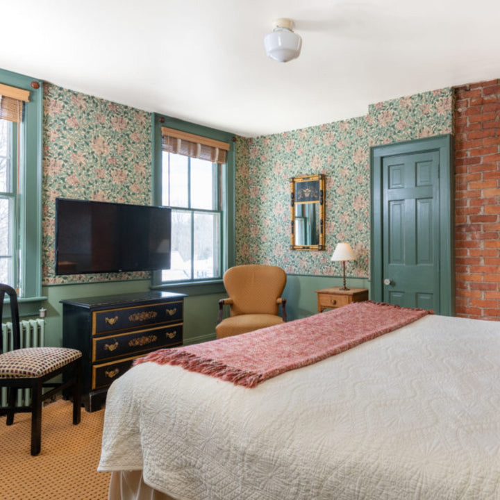 The Woolly Thistle 3-Night 10th Anniversary Retreat