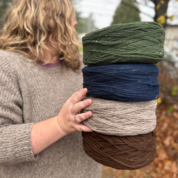 Vanilla's Big Sister Sweater by Corinne Tomlinson in WoolDreamers Manchelopis