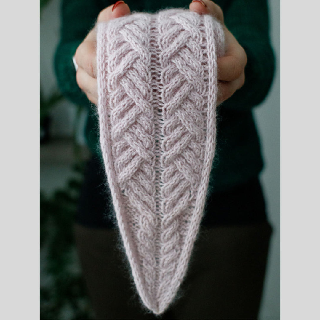 Distance Scarf DK by Olga Putano Designs in Tukuwool Cashmere Silk 4ply & Silk Mohair