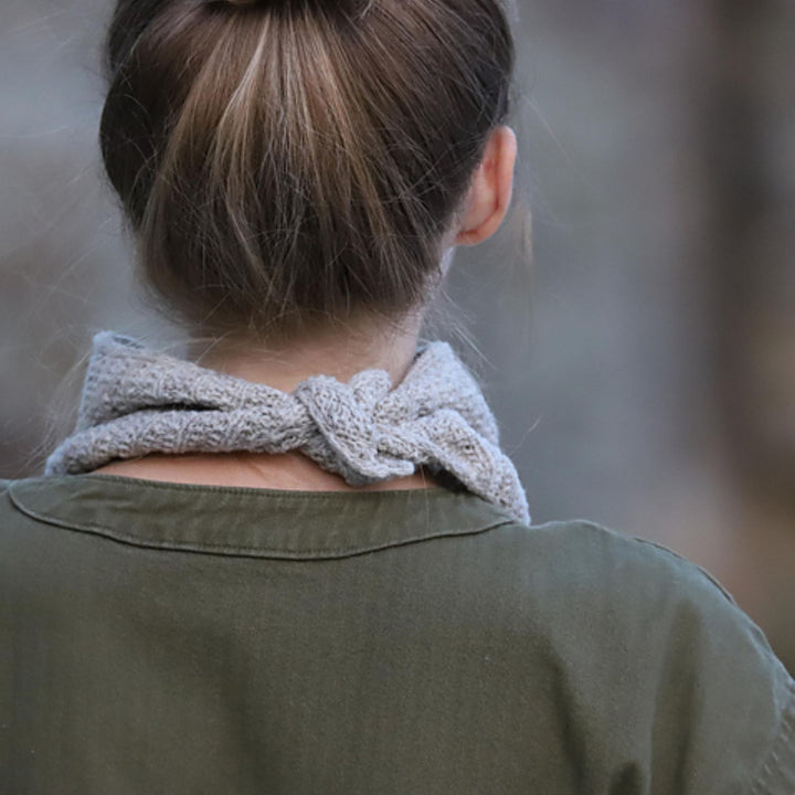 ROS Kerchief by Alicia Plummer in WoolDreamers 90 Varas