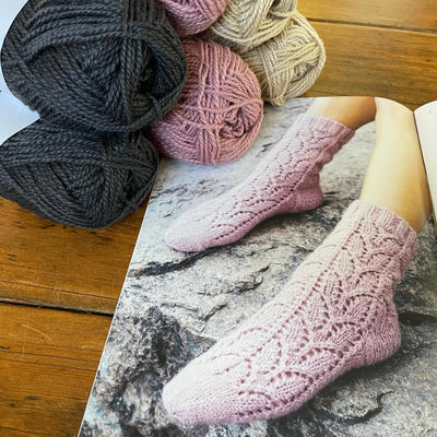 Vandre Socks Kit with Pattern Book