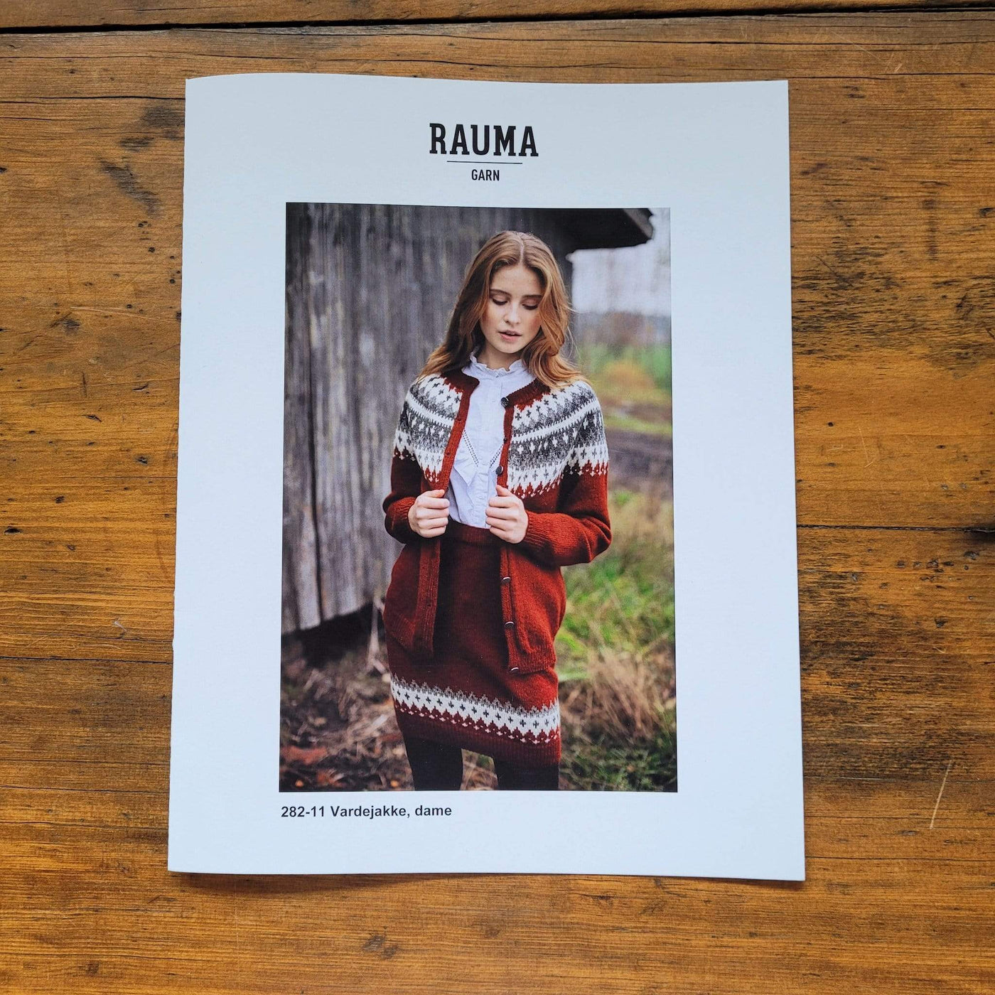 The Woolly Thistle Vardejakke pattern booklet by Rauma.